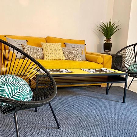 Appartement Eco 6 Personnes มานี-เลอ-องเกรอ ภายนอก รูปภาพ