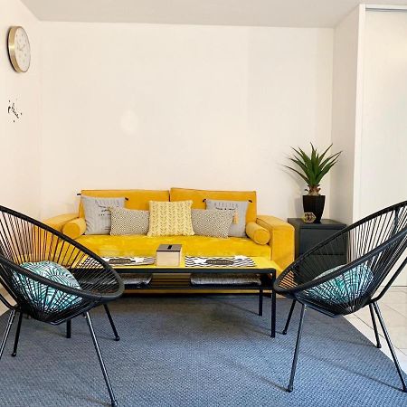 Appartement Eco 6 Personnes มานี-เลอ-องเกรอ ภายนอก รูปภาพ